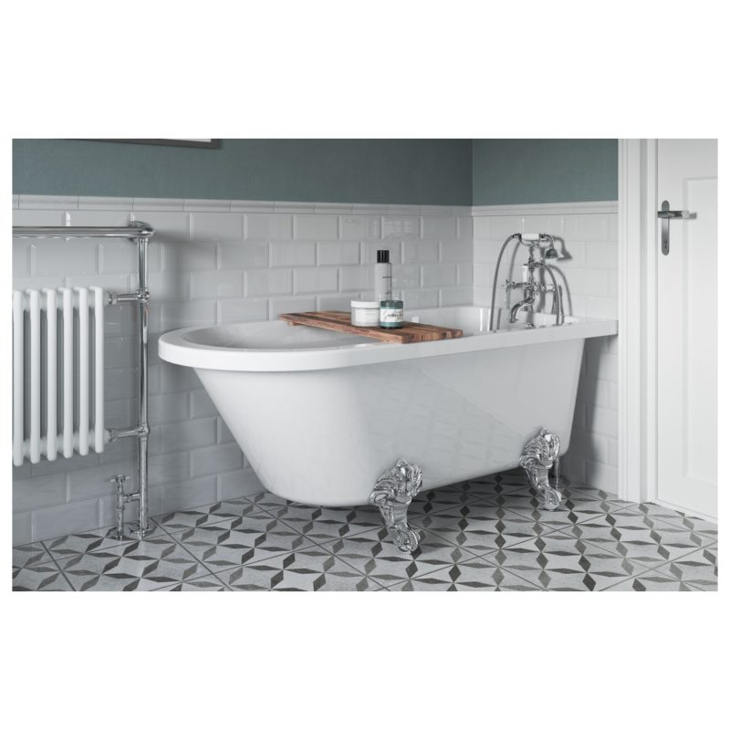 Bathrooms To Love Clevedon Freestanding 2 Hole 1700mm Corner Bath
