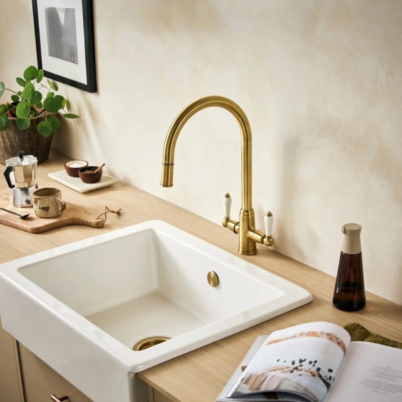 Clearwater Elegance Mono Pull-Out Kitchen Sink Mixer Tap Brushed Brass
