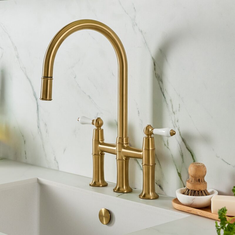 Clearwater Elegance Bridge Pull-Out Kitchen Sink Mixer Tap Brushed Brass