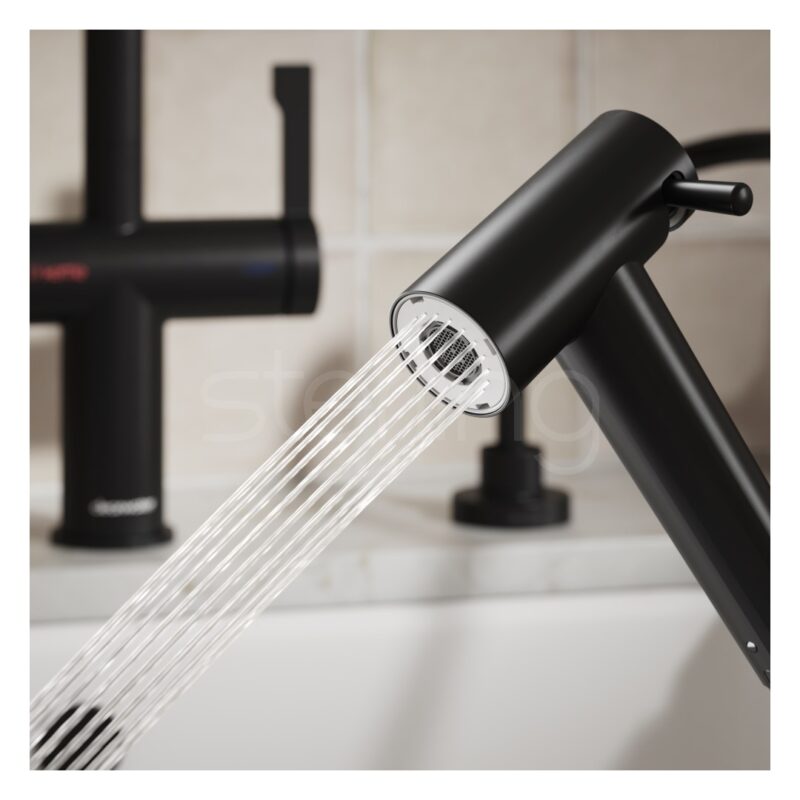 Clearwater Modern Pull Out Spray Matt Black