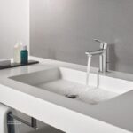 Grohe Lineare Basin Mixer Tap XS-Size 32109 Chrome