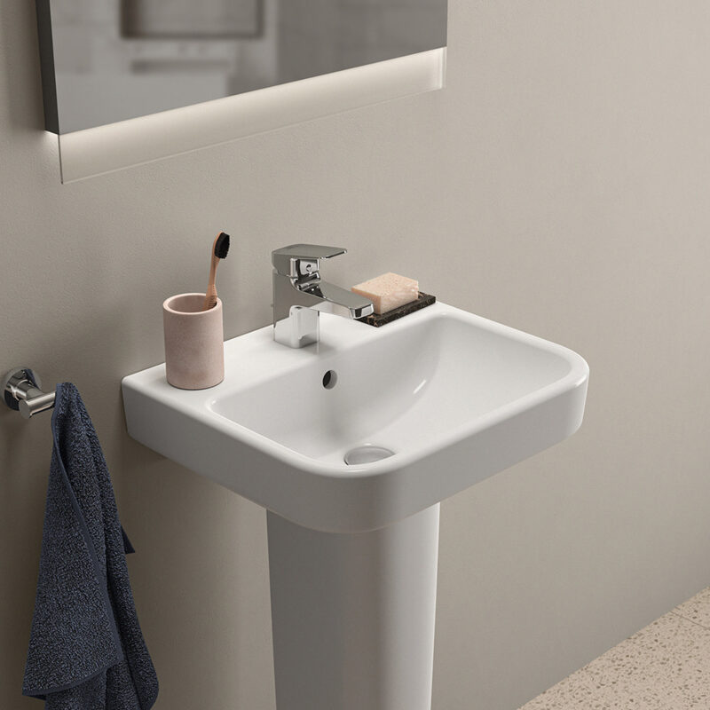 Ideal Standard i.Life B 450mm 1 Tap Hole Basin & Full Pedestal