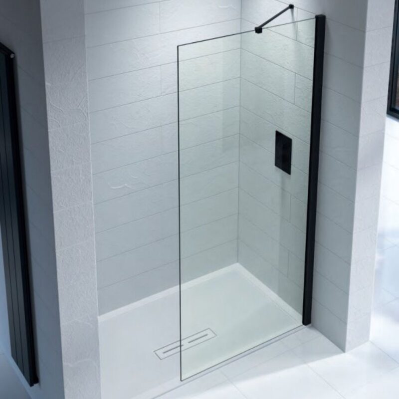Kudos Ultimate 600mm Glass Panel 8mm & Black Wall Post Kudos Ultimate 600mm Glass Panel 8mm & Black Wall Post