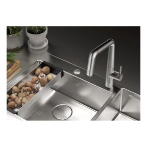 KWC Kio Single Lever Kitchen Sink Mixer Tap with Pull-Out Decor Steel