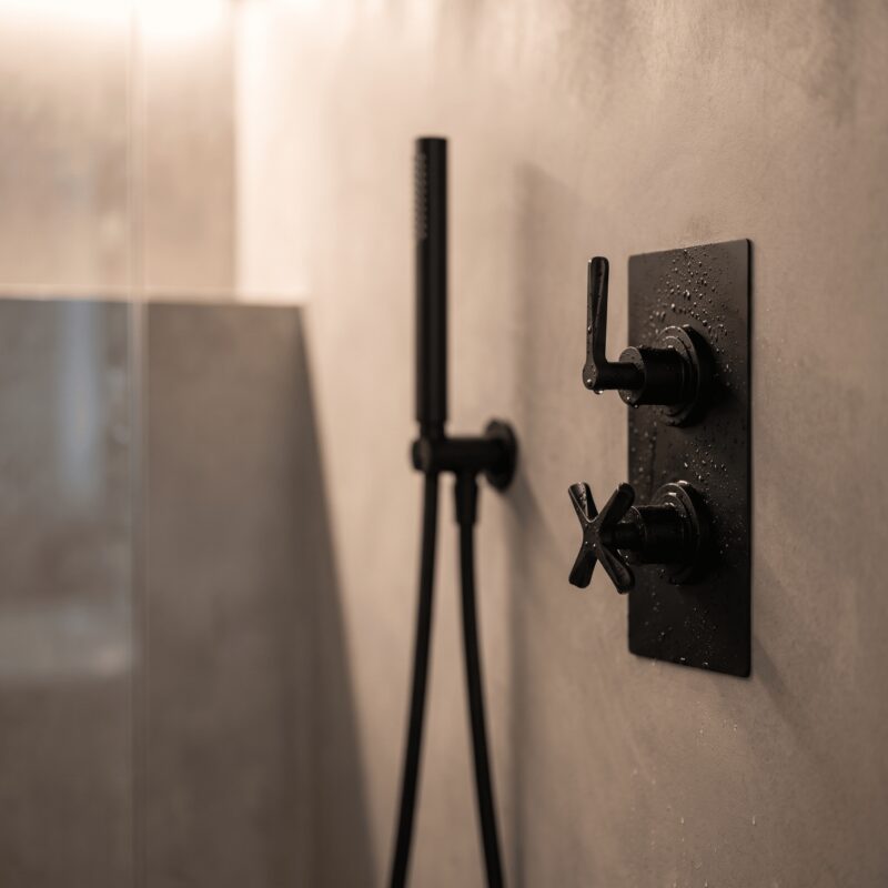 Nuie Aztec Matt Black Concealed Twin Thermostatic Shower Valve with Diverter
