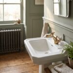Nuie Beaumont Brushed Brass Mono Basin Mixer Tap with Waste