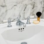 Perrin & Rowe 3 Hole Lever Basin Set Low Spout Gold