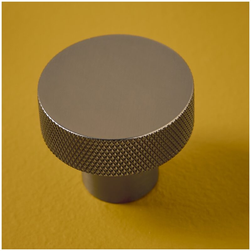 Scudo Knurled Round Handle 42mm Gunmetal