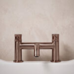 Scudo Core Bath Filler Brushed Bronze