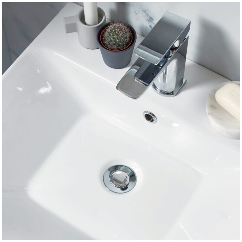 Scudo Round Centre Dome Slotted Sprung Basin Waste
