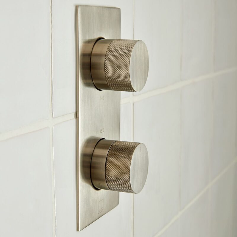 Vado Tablet Knurled Brushed Nickel Vertical 2 Outlet, 2 Handle Shower Valve